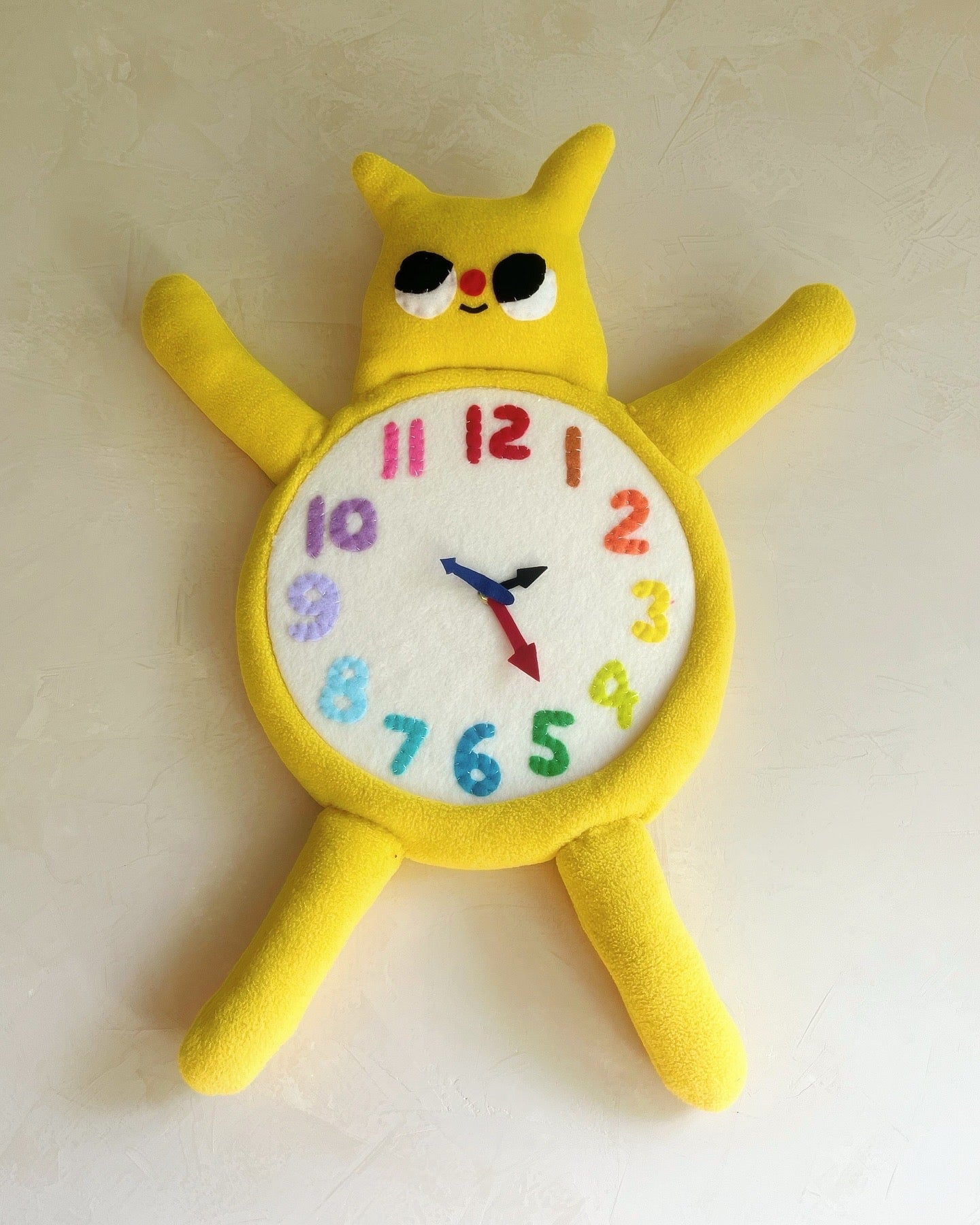 Rainbow Gooby Cat Plushie Friend Clock
