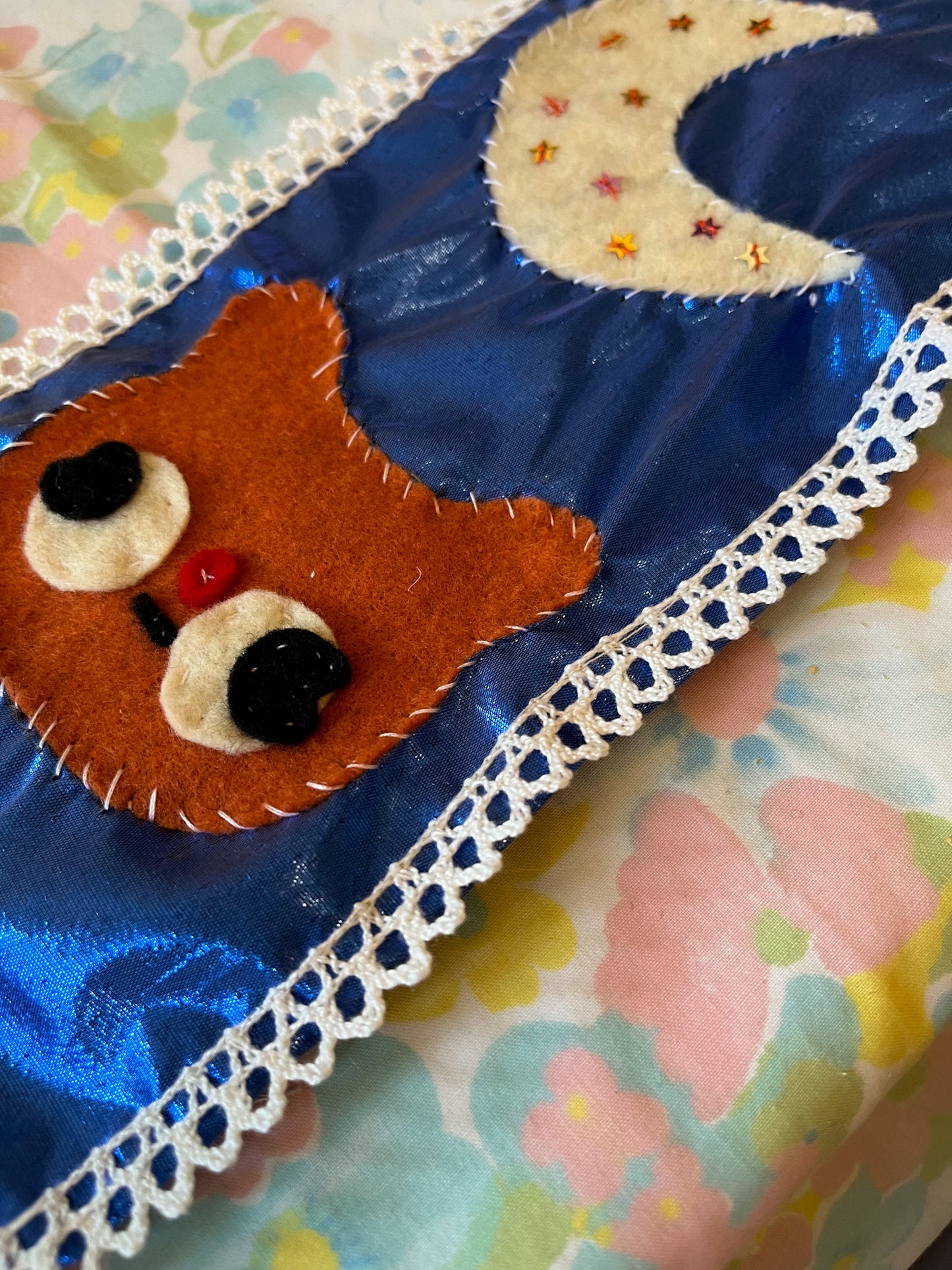 Little Bear & the Apple Orchard ~ Clunky Wall Hanging