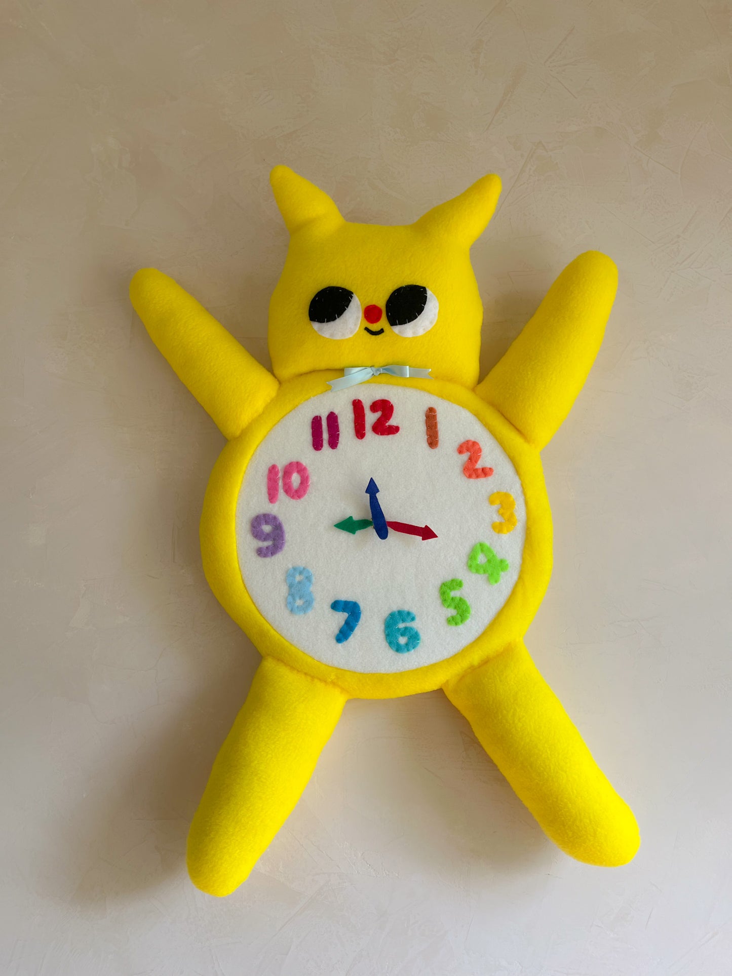 Rainbow Gooby Cat Plushie Friend Clock