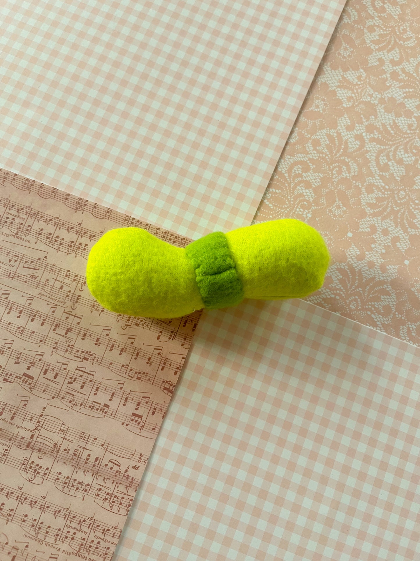 #4 Inch Worm - Mini Clunky Plush Collectible