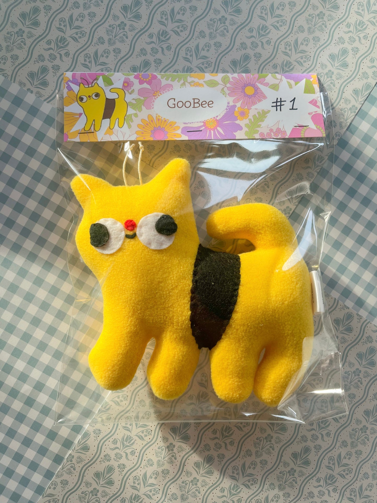 #1 Goo BEE - Clunky Plush Collectible