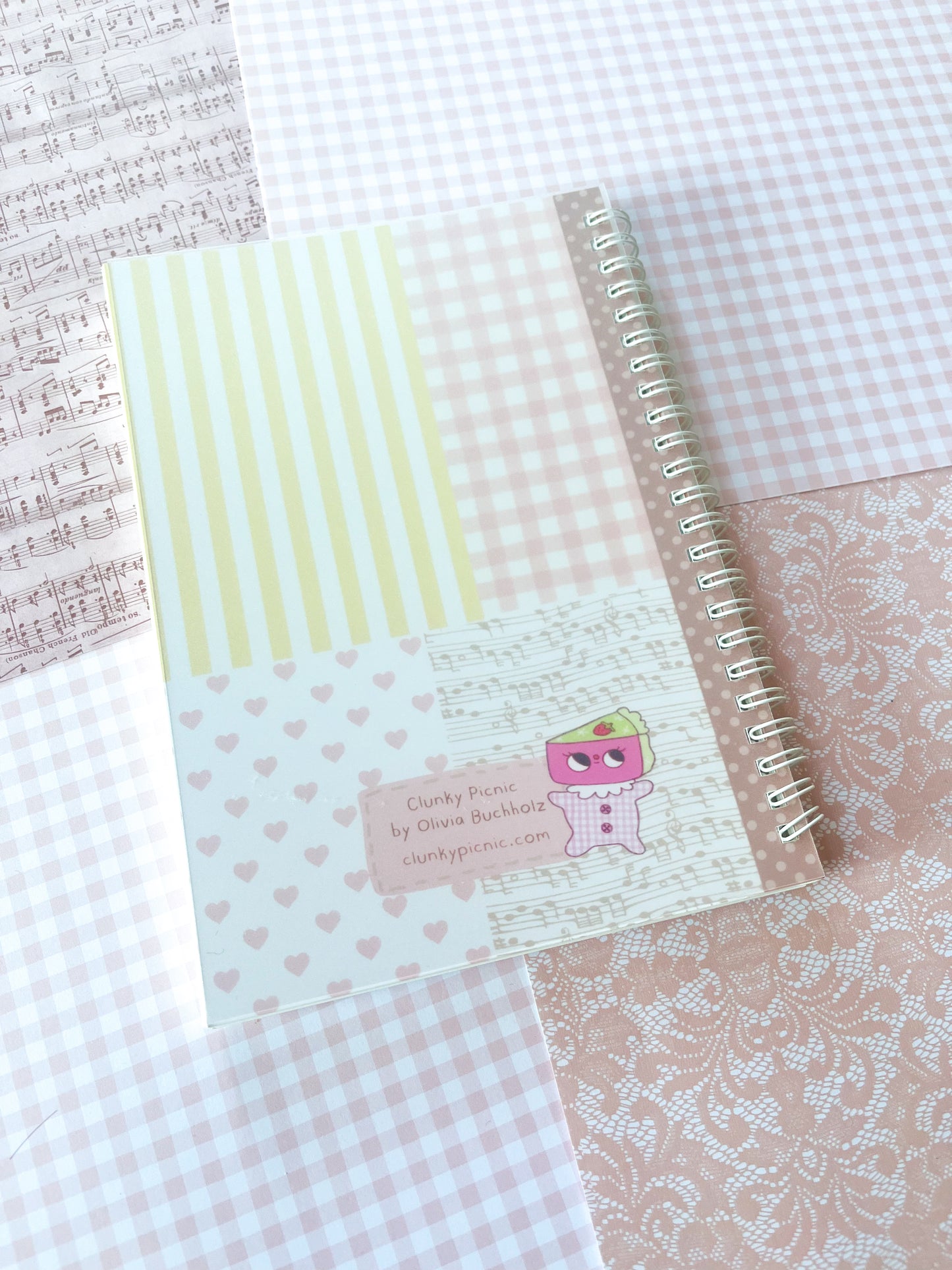 Neapolitan Swan - Lined Journal