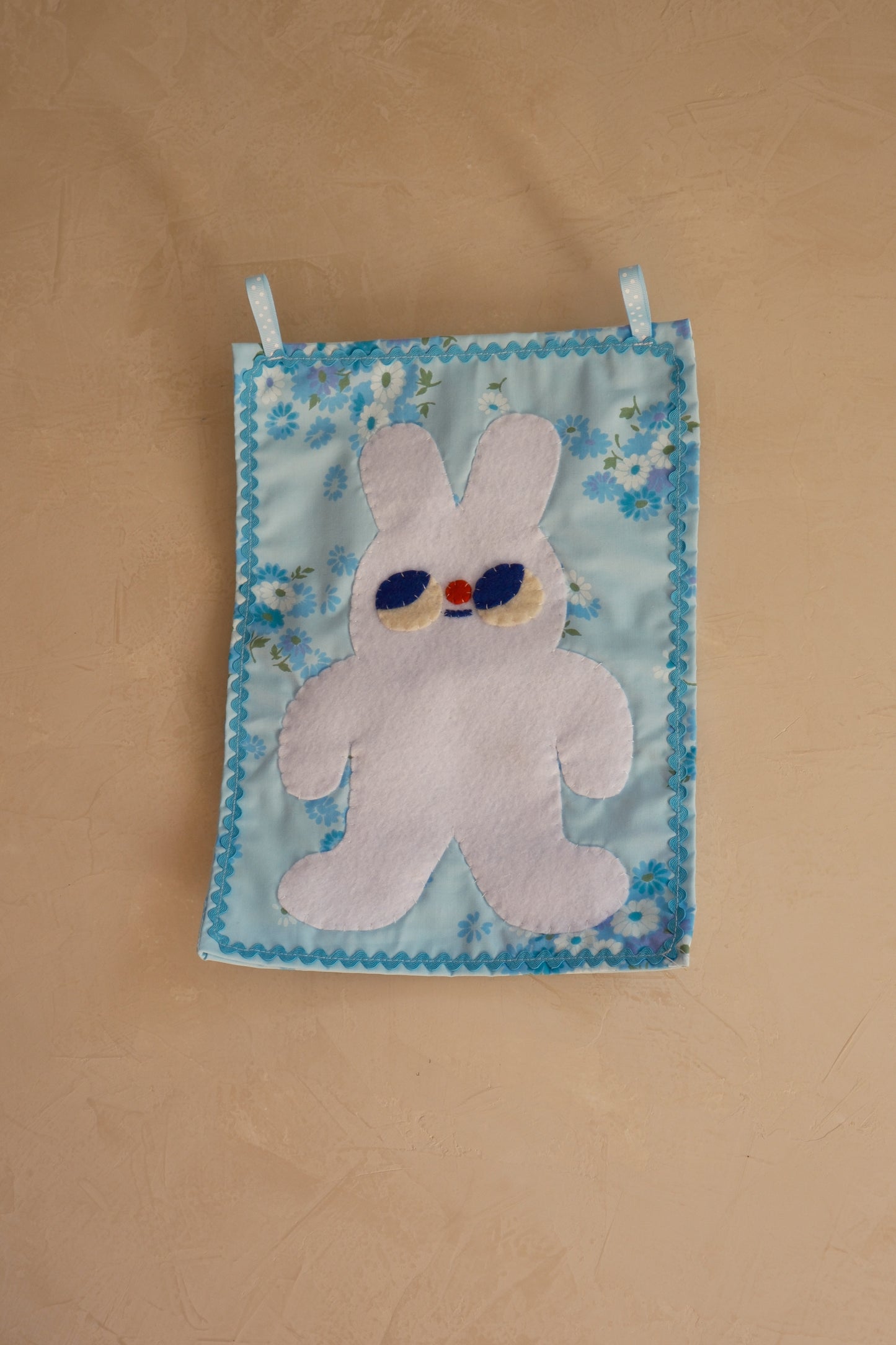 Follow the Clunky Bunny ~ Clunky Wall Hanging