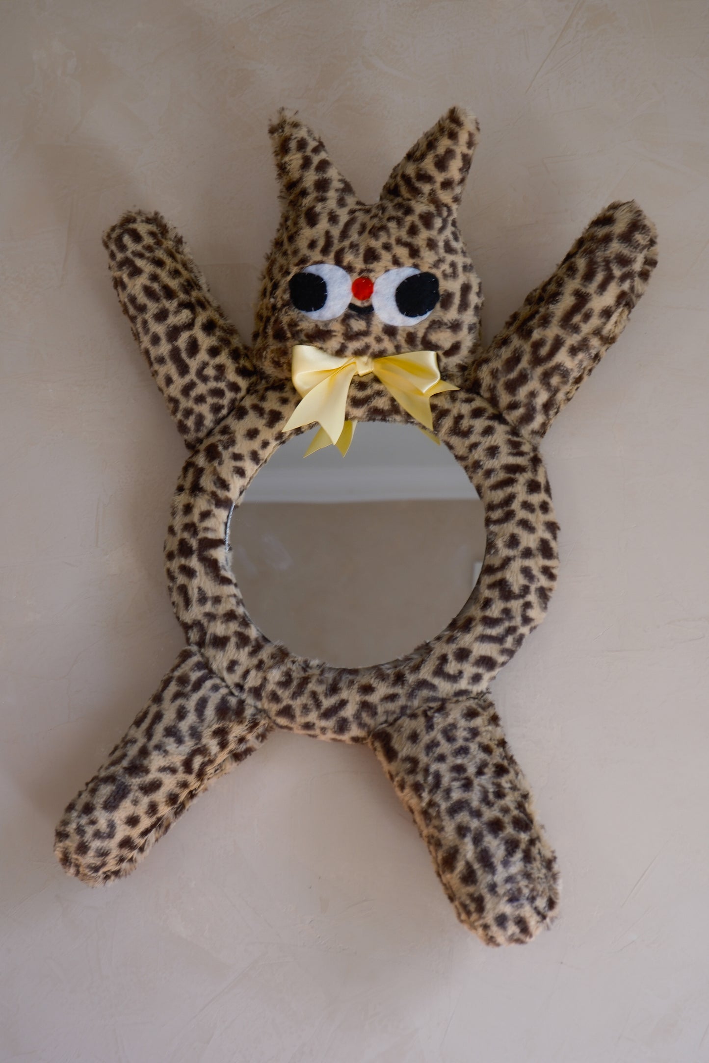 Cheetah With Butter Yellow Bow • Clunky Picnic Plush Mirror