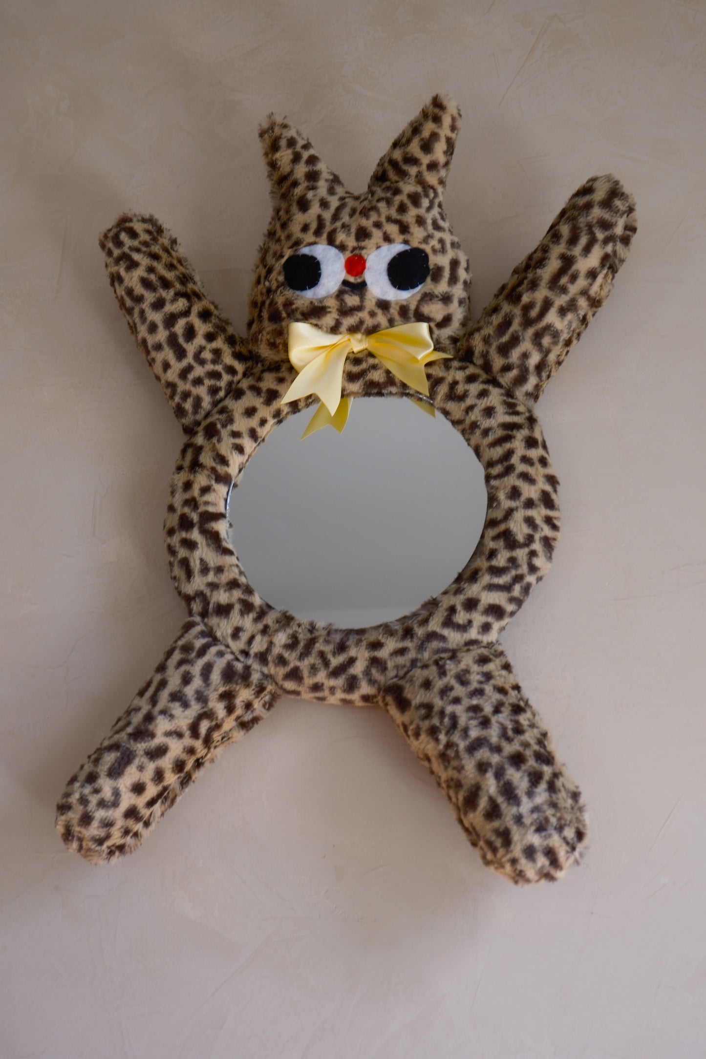 Cheetah With Butter Yellow Bow • Clunky Picnic Plush Mirror