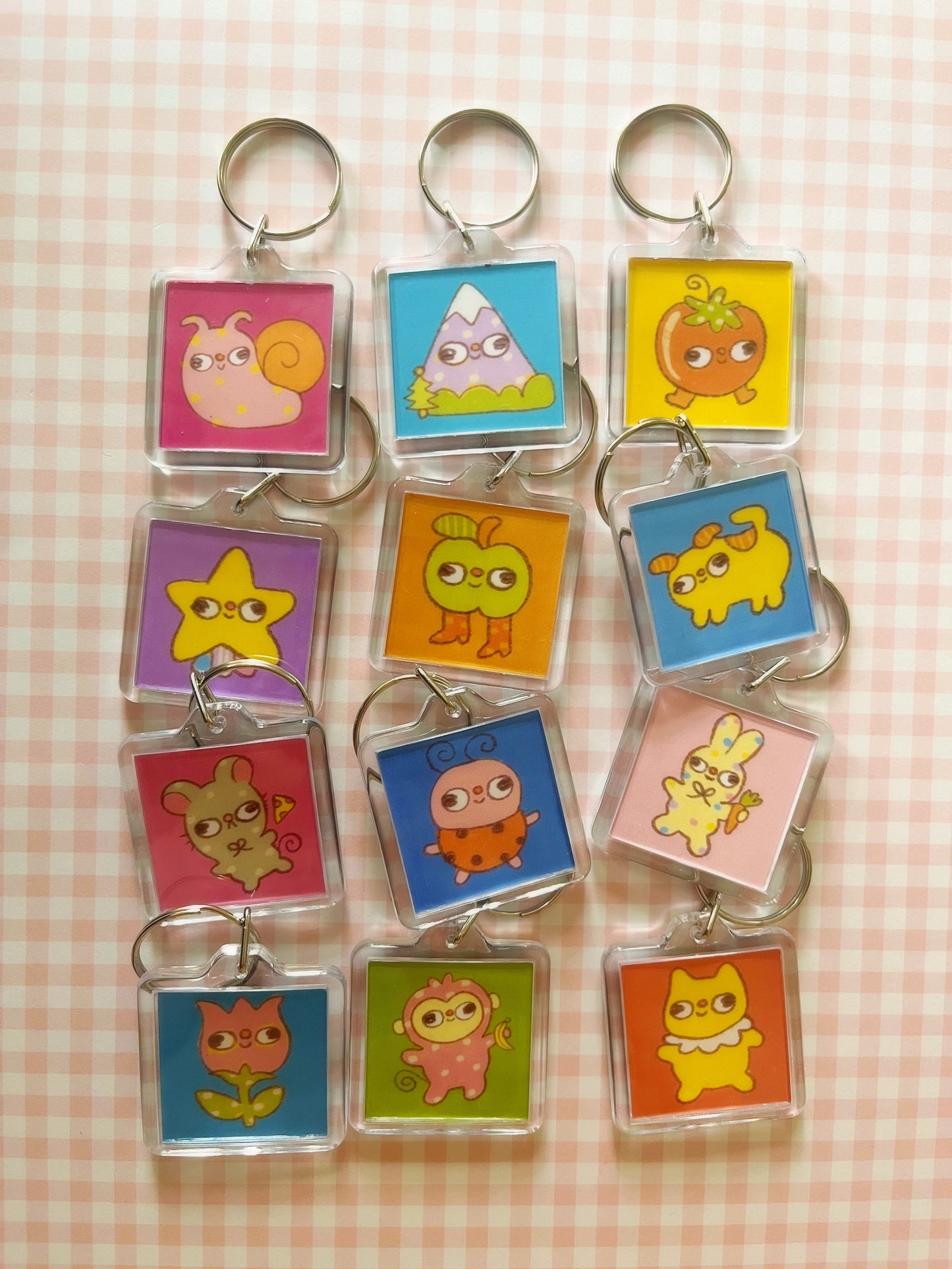 ~CLUNKY CREATURE CITIZENS~ MINI KEYCHAIN! MYSTERY BLIND BAG!