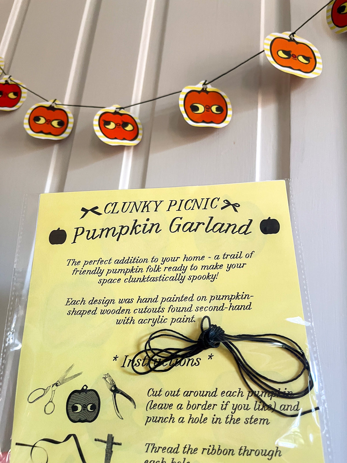 DIY Pumpkin Garland
