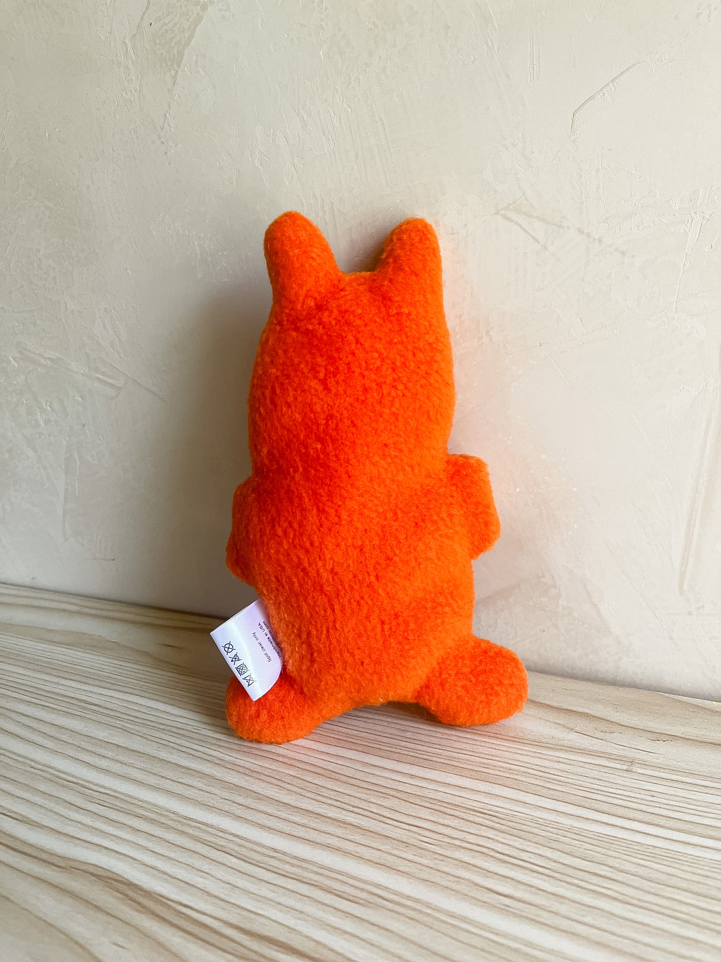 Heart Eyes Hug Gooby Clementine - Clunky Plush Collectible