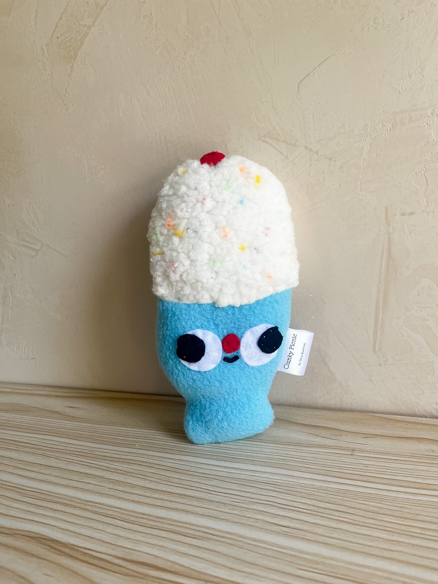 Clunky Sundae - Clunky Plush Collectible