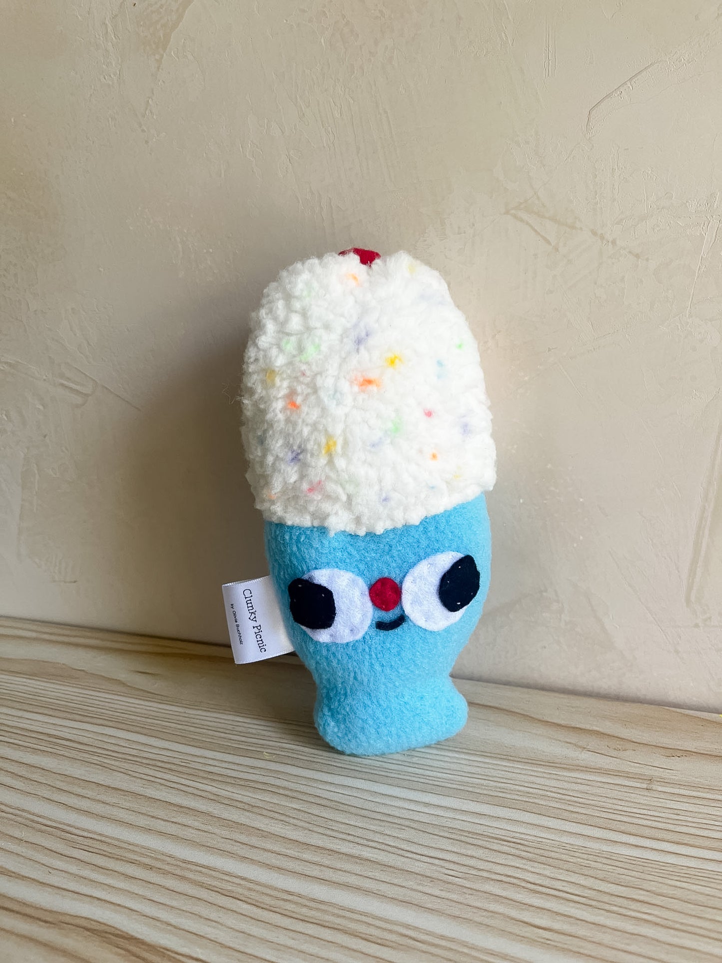 Clunky Sundae - Clunky Plush Collectible